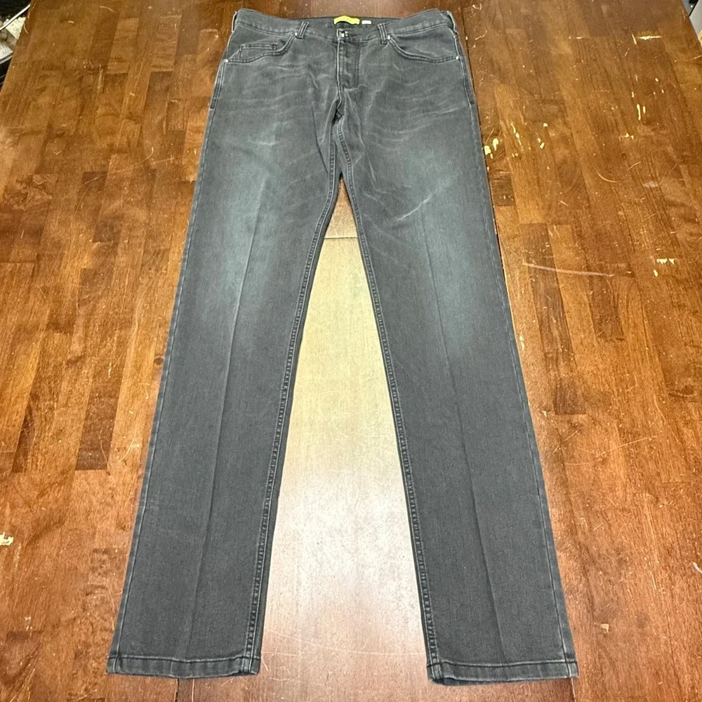 Versace Jeans Regular Fit Mens 36/34 Black Faded Denim Medusa Logo